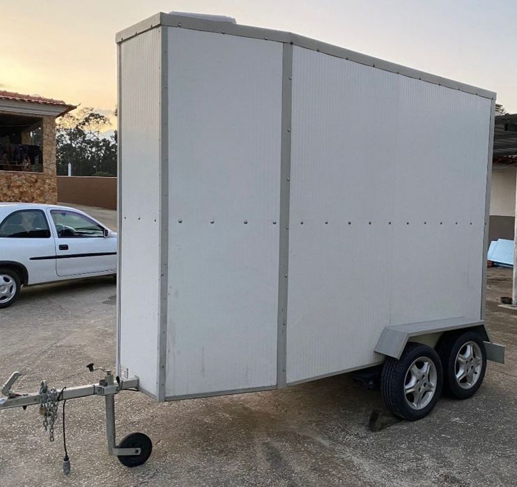 Roulote Transporte de Animais, ex. Cavalos