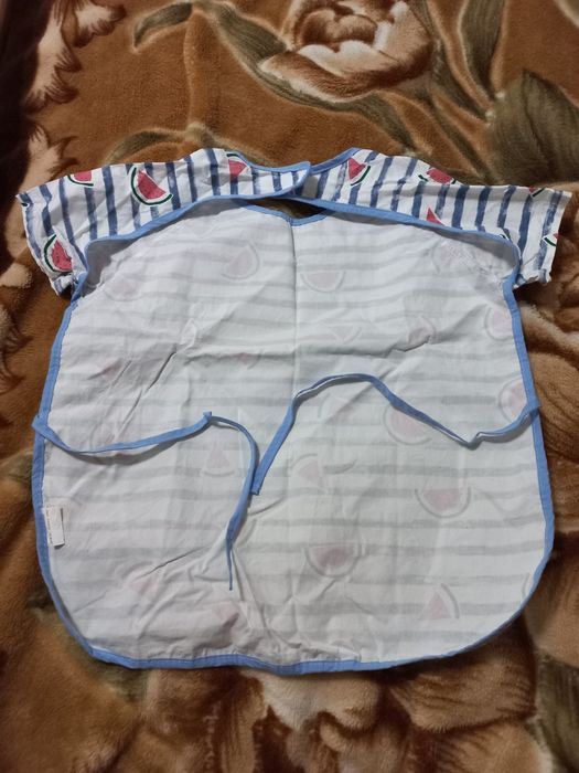 Продам класнючий слюнявчик