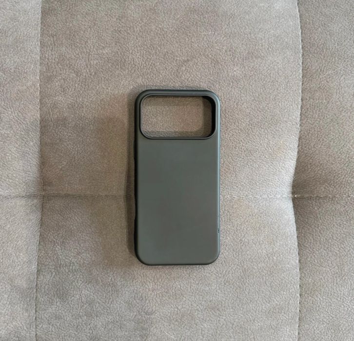 Etui na iPhone 17 Pro Max