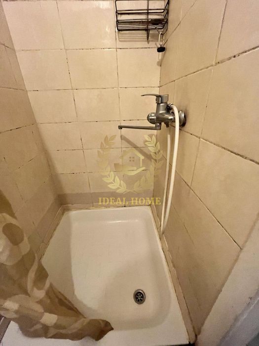 Продаж 2кімнат в гуртожитку 48 кв. м на вул. Петра Вершигори
