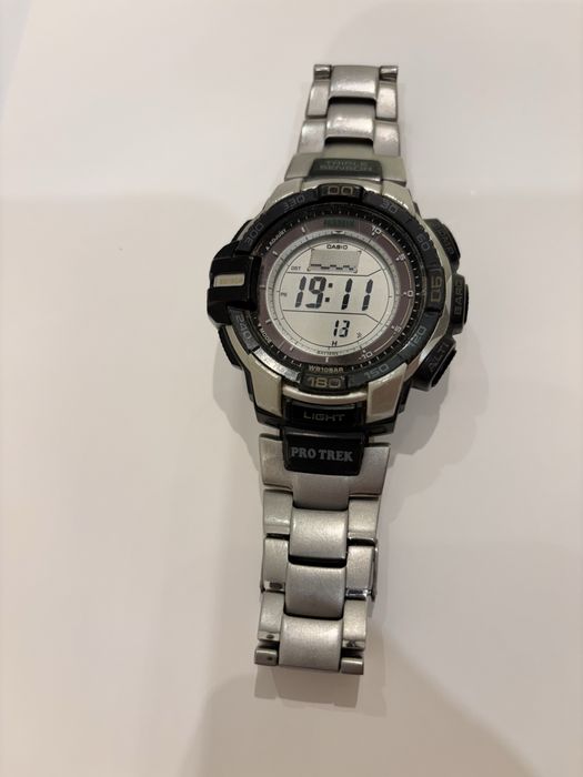 Sprzedam zegarek CASIO PRO TREK PRG -270D