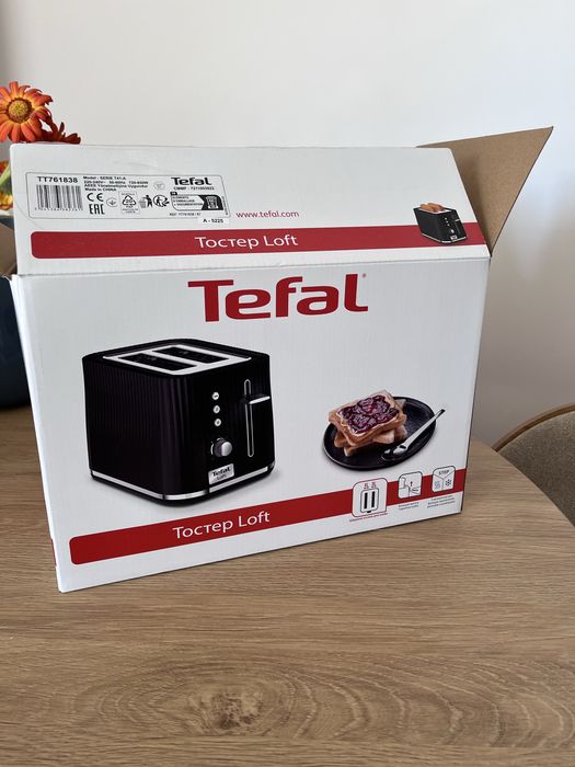 Toster TEFAL Loft TT7618 Czarny