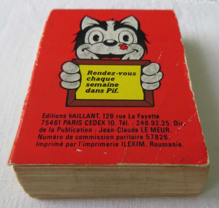 Mini Almanaque Calendário 1982 c/ Banda Desenhada 7 x 5 cm, Aba 1,5 cm