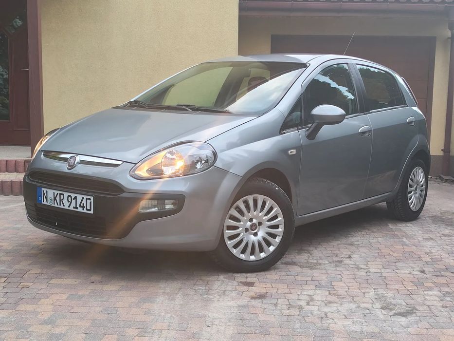 Fiat Punto Evo 1.4 77KM 8V ACTIVE  bezwypadkowy Opłacony Klimatyzacja