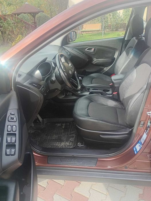 Samochód osobowy HYUNDAI IX35
