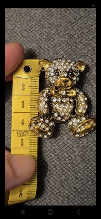 Broszka miś niedźwiedź w kolorze złotym Walentynki błysk glamour