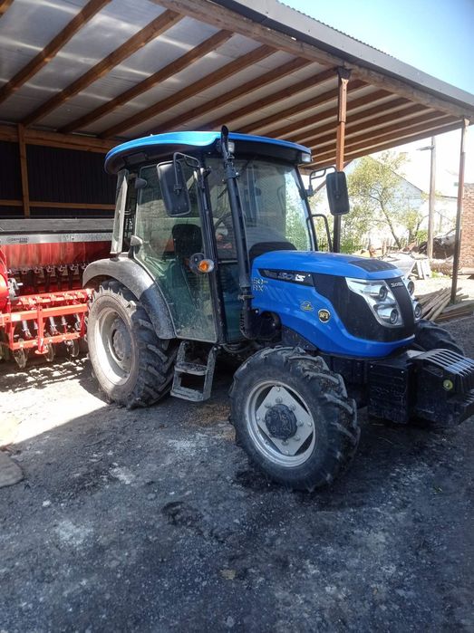 Продам трактор  ловол 504 + косарка