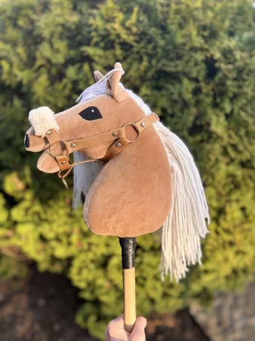 Hobby horse a4 jasny brąz