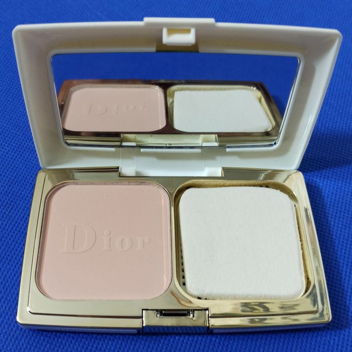 Пудра DIOR  j'adore НОВА