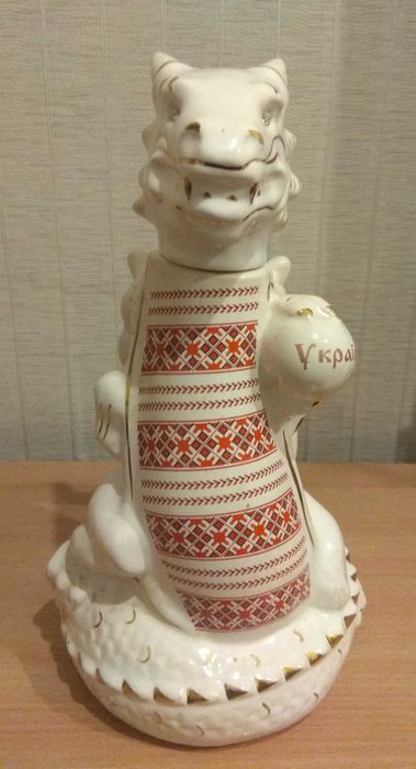 Графіни штоф фарфорові