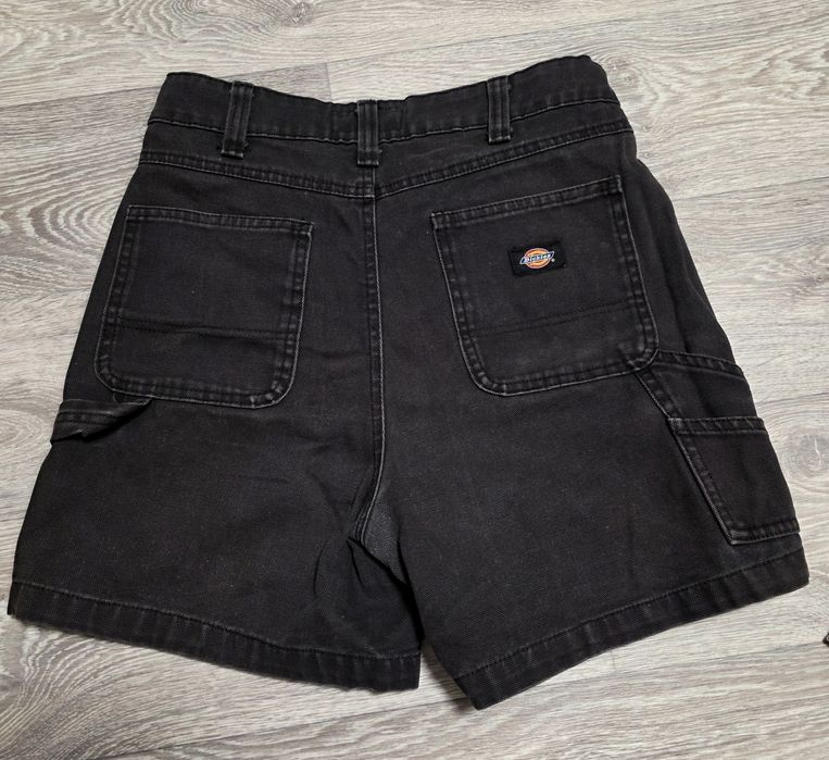 Оригінальні жіночі шорти Dickies. Розмір S