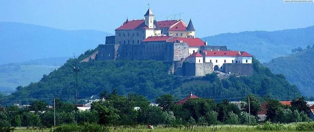 Екскурсії Міжгір'я Трансфер   Пасажирські перевезення