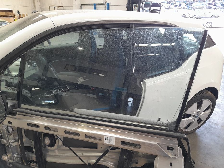 Vidro porta frente esquerda BMW i3 (I01)