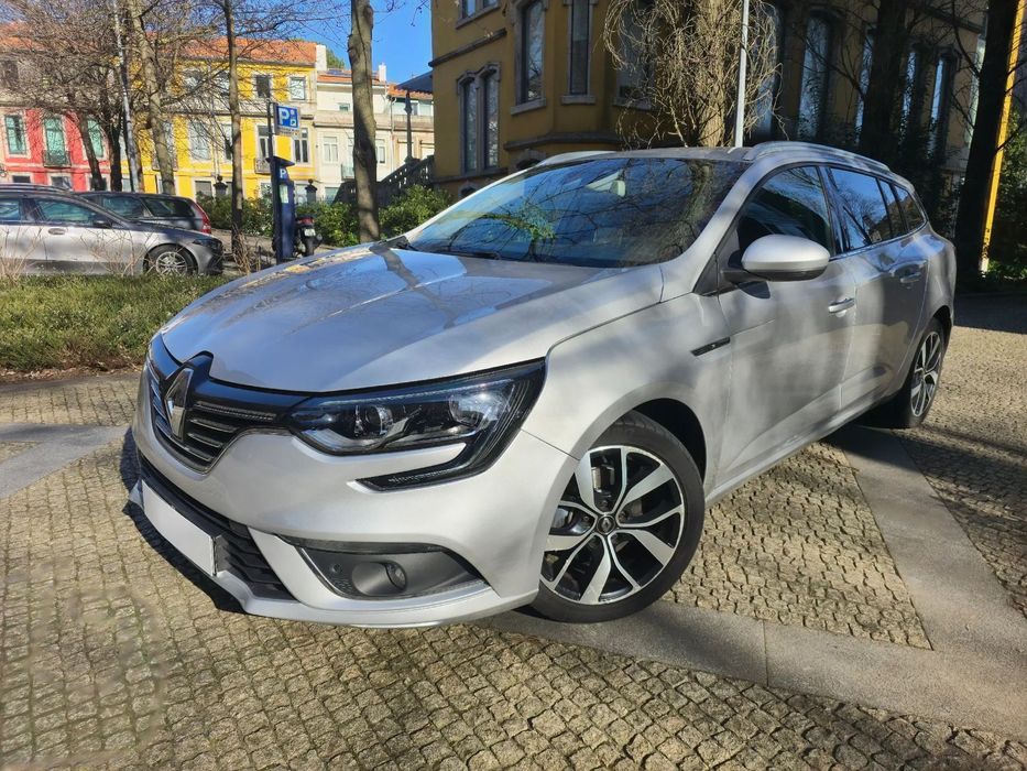 Renault Mégane Sport Tourer BLUE dCi 115 BOSE EDITION