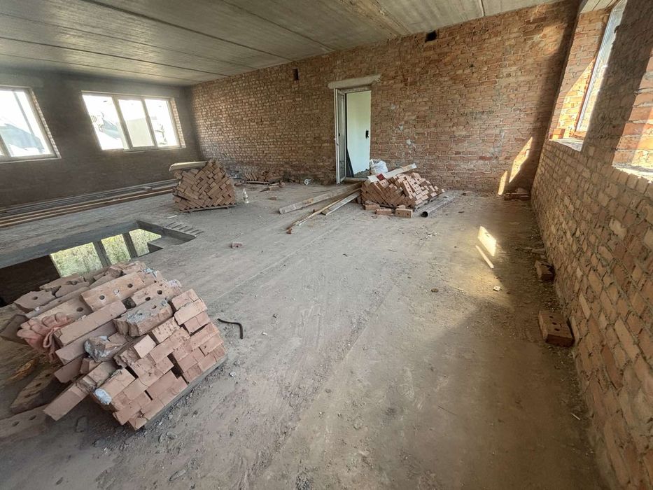 Продаж таухауса в топ локації без комісії для покупця