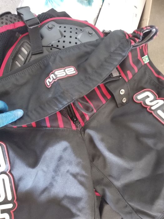 Material Enduro Moto 4