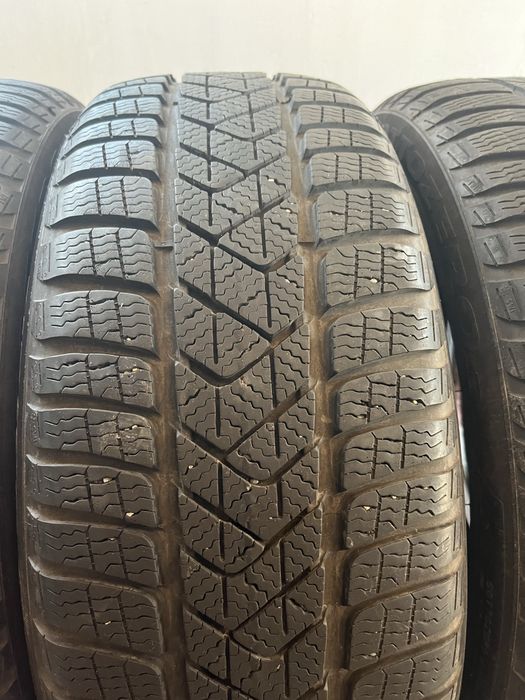 215/50/18 pirelli