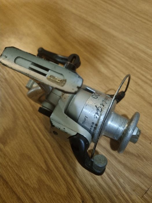Vendo carreto pesca usado