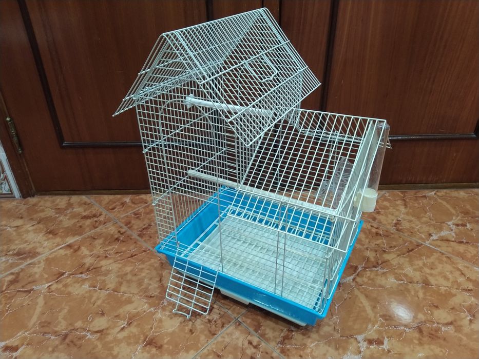 Gaiola para pássaros canários mandarins periquitos bengalins aves casa quarto apartamento vivenda escritório gabinete carro cozinha sala.