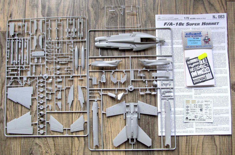 F/A-18E Super Hornet, Italeri, 1:72 + blaszki,z filmu Top Gun Maverick