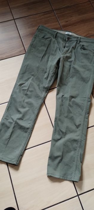Spodnie Wrangler męskie oliwka  36x34
