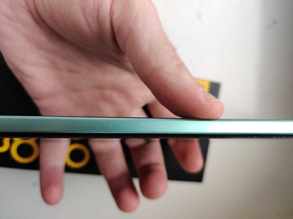 Телефон POCO F4 6/128, Snapdragon 870, Android 14, Amoled 120 Hz