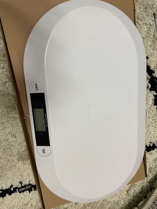 BABY SCALE FOR CHILDREN