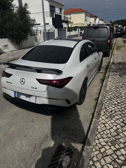Mercedes-Benz CLA 35 AMG (2024) – Pack Night | 30.000 km | Impecável
