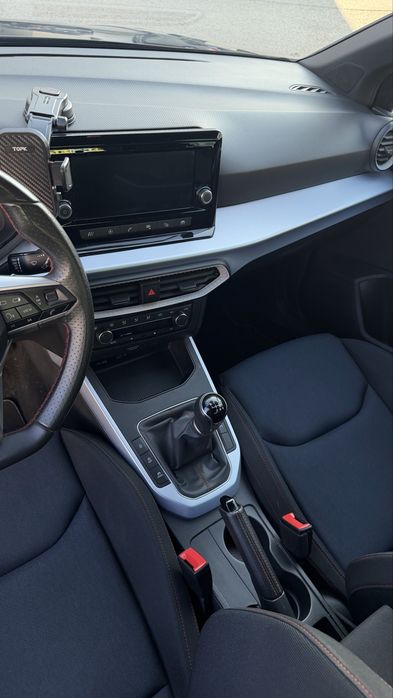 SEAT Arona FR 1.0 TSI 110cv | 2021 | Nacional | 1 Proprietária