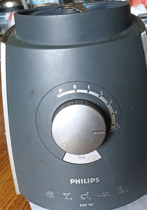 Двигатель блендера Phillips 2074.