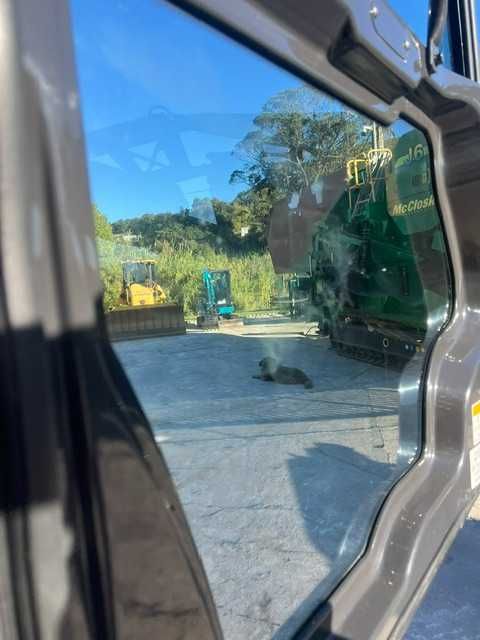 hitachi zx210lc-7