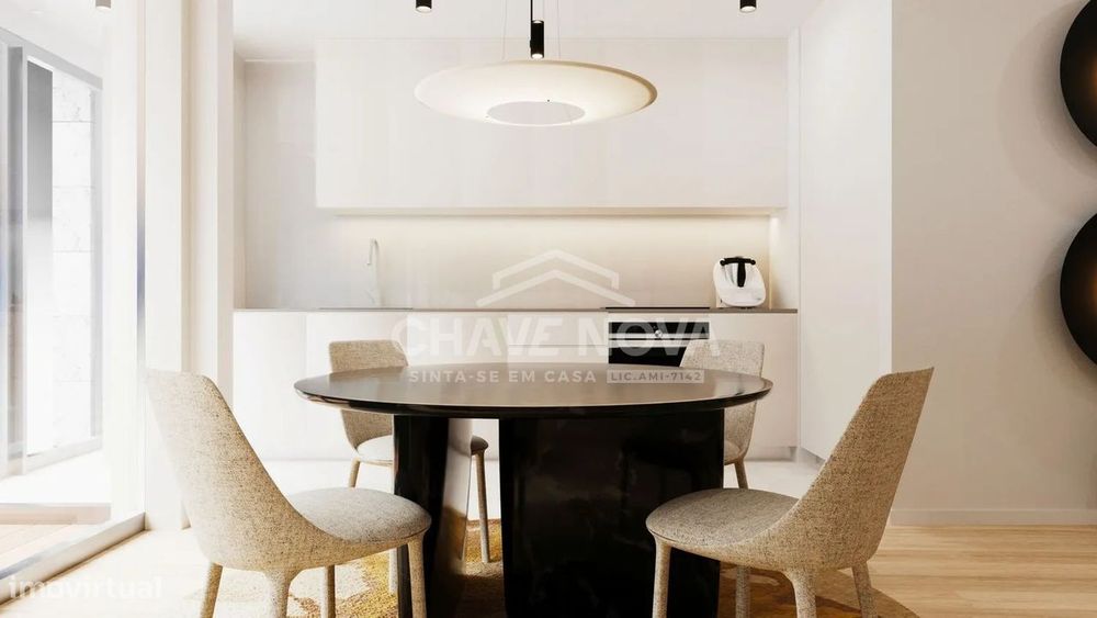 Apartamento T1 Novo com Varanda e Garagem