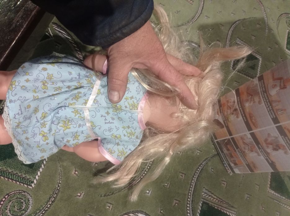 Продам разговаривающая кукла