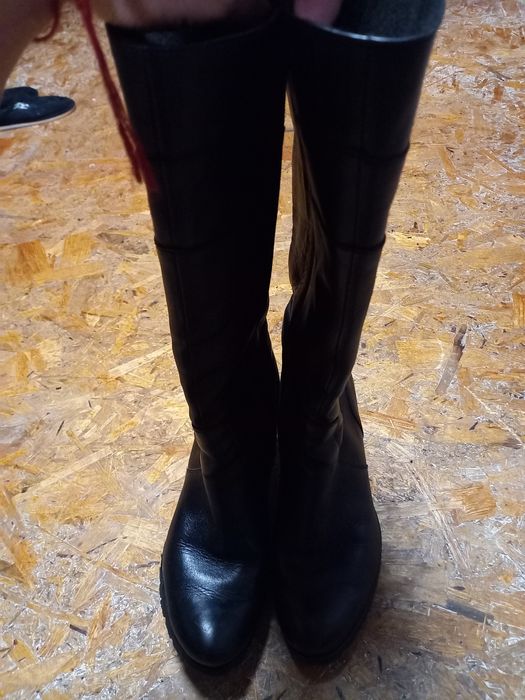 Продам сапоги в ідеальному стані.