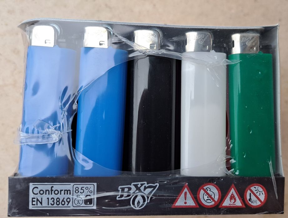 Isqueiros BX7 - cx com 50 unidades