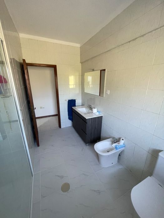 Vendo casa t4 no concelho de Oliveira de Azemeis