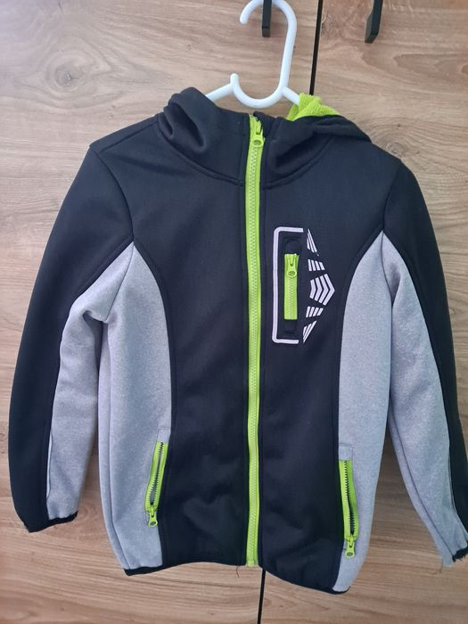 Kurtka chłopięca softshell rozm 122-128