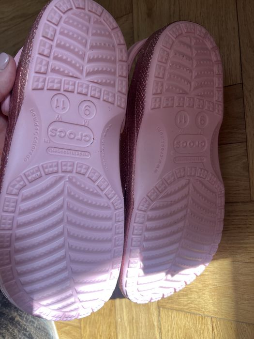 Клоги crocs з блискітками