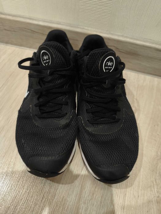Кросівки  Nike