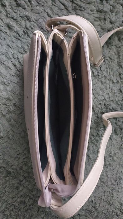 Новая сумочка с ремешком