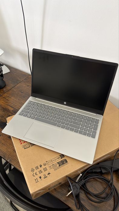 HP Laptop 15-fd0009np – i7 / 16GB RAM / 512GB SSD