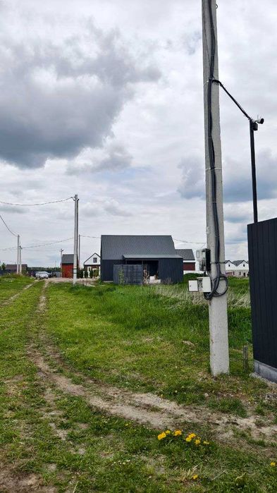 Ділянки 6/7соток Нова вулиця. Сусіди активно будуються