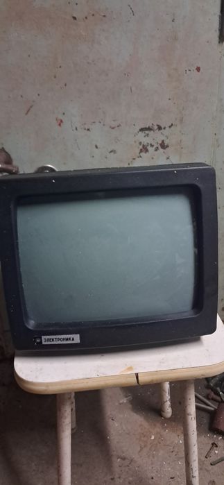 Монитор електроника МС6105