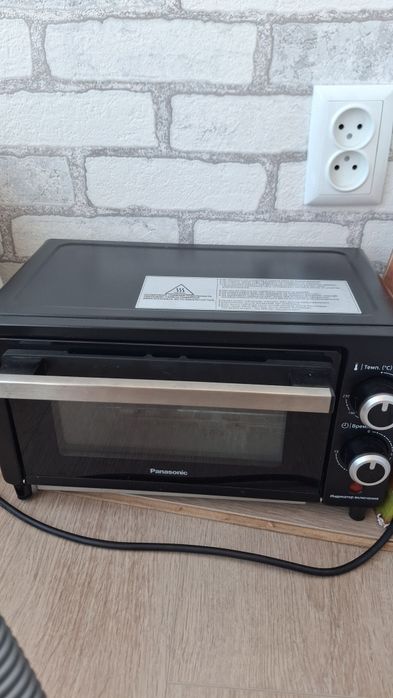 Электро печь Panasonic.