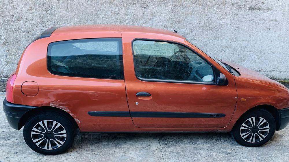 Renault Clio 1998