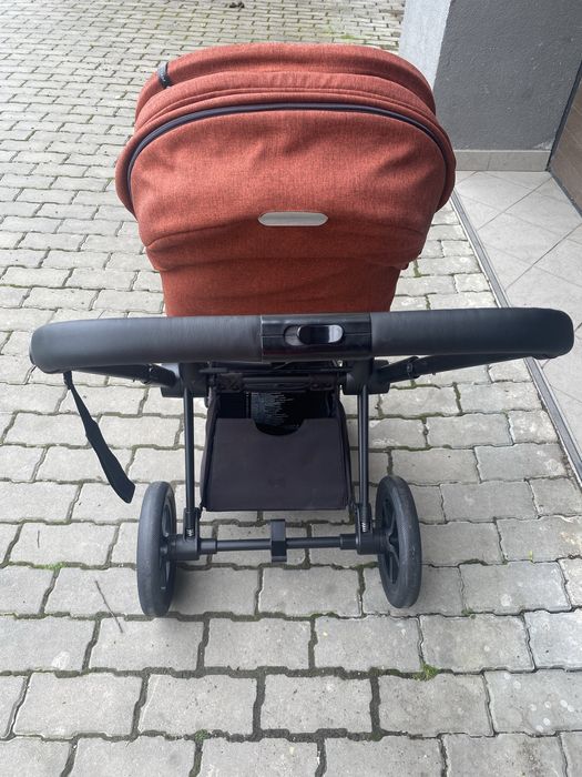 Прогулянковий візок Cybex Priam Lux