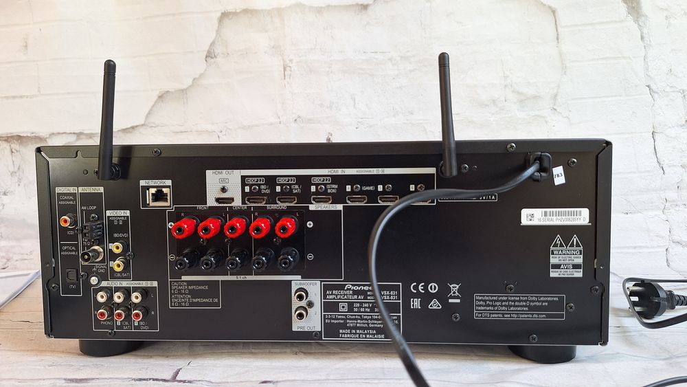 Amplituner 5.2 Pioneer VSX-831  130W 4k HDCP2.2  Hi-Res wifi Bluetooth