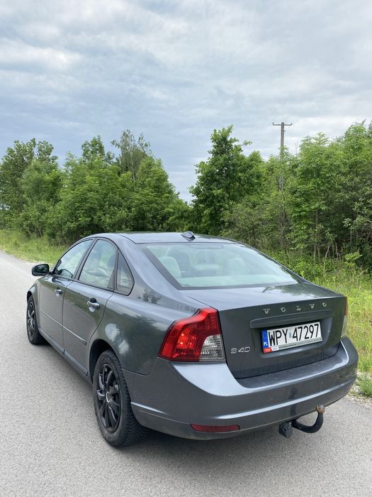 Volvo S40