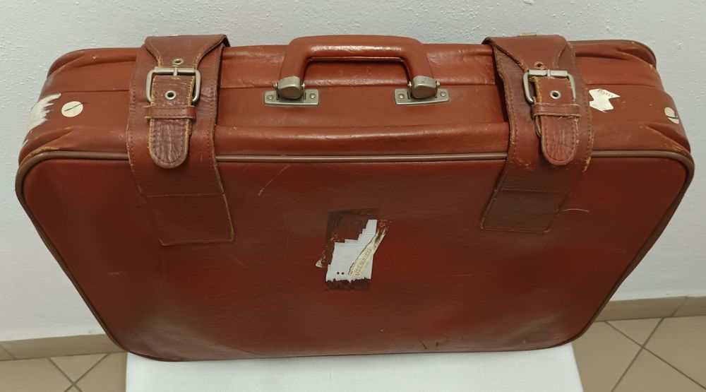 Walizka skórzana Vintage kolor orzech 65x45x15cm