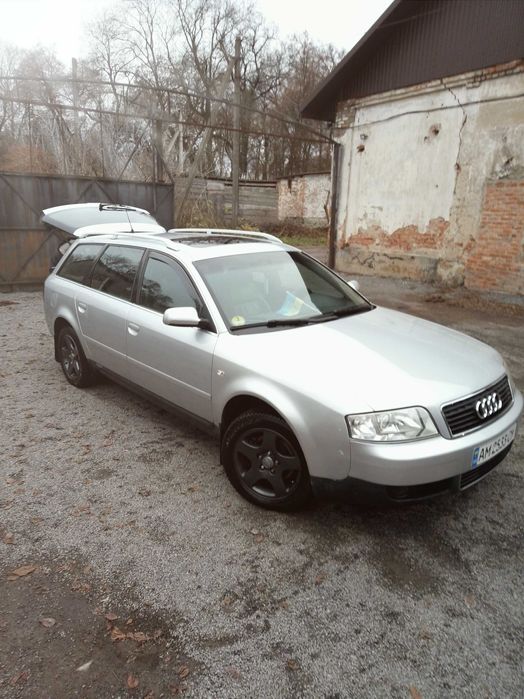 Автомобіль AUDI A6 C5 2,5 дизель QUATTRO